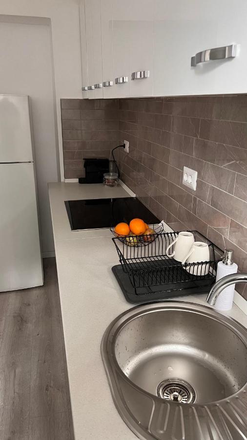 Cotroceni Studio Apartment Bucureşti Ngoại thất bức ảnh