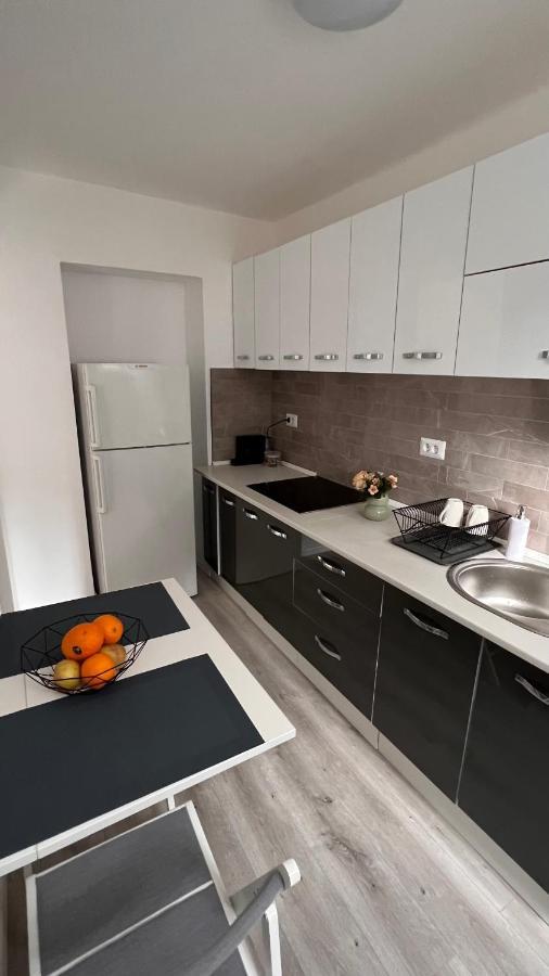 Cotroceni Studio Apartment Bucureşti Ngoại thất bức ảnh