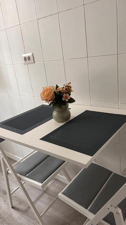 Cotroceni Studio Apartment Bucureşti Ngoại thất bức ảnh