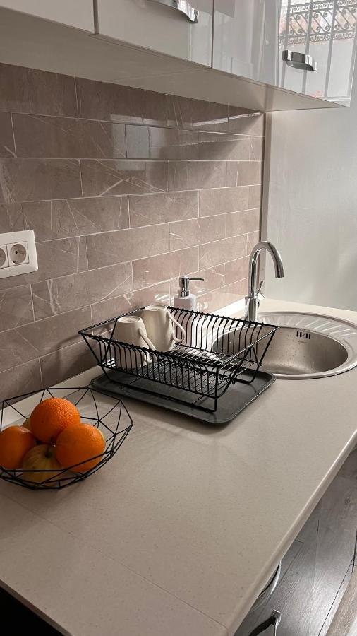 Cotroceni Studio Apartment Bucureşti Ngoại thất bức ảnh