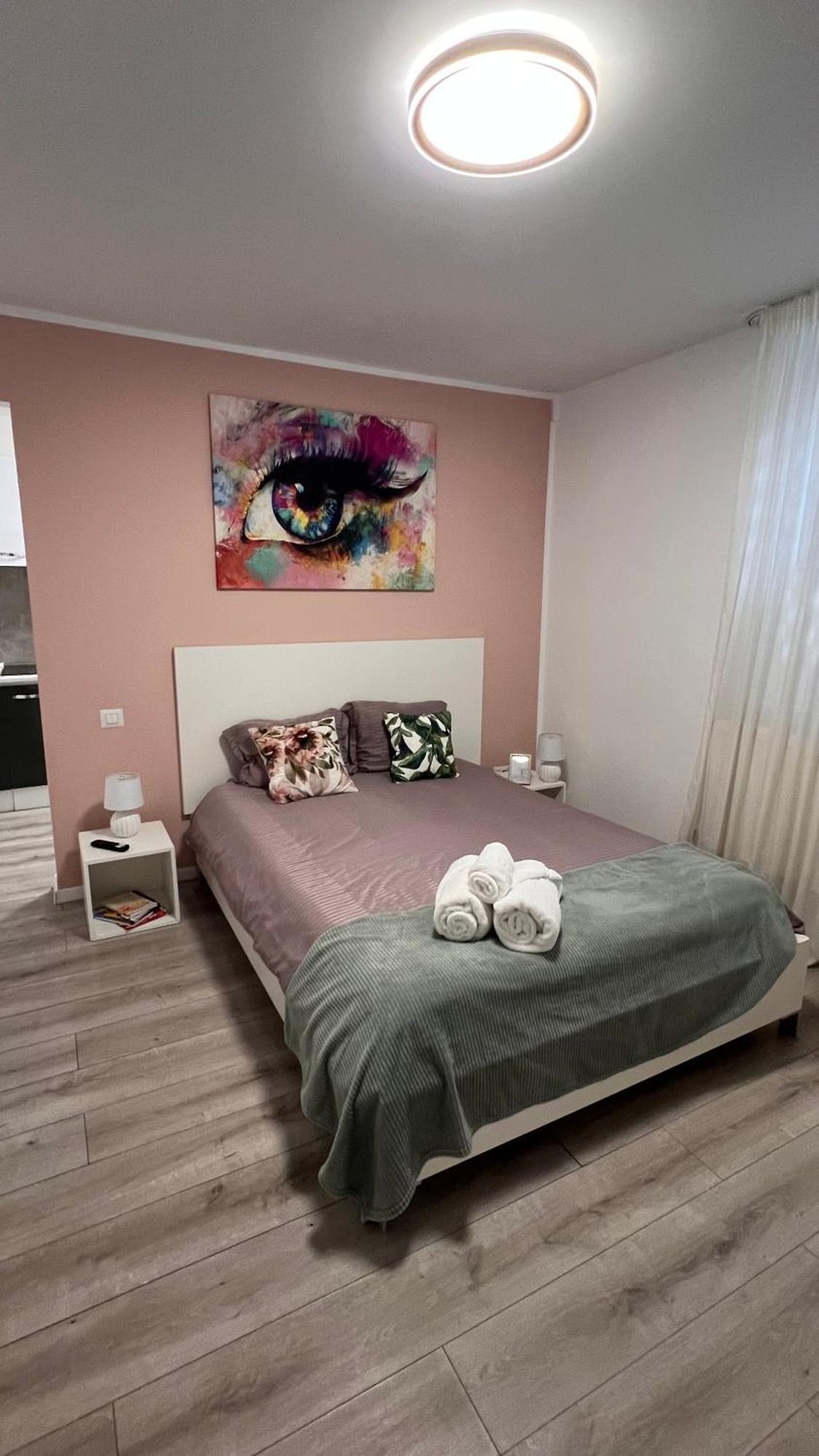 Cotroceni Studio Apartment Bucureşti Ngoại thất bức ảnh